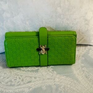 Green Wallet with Bee Detail